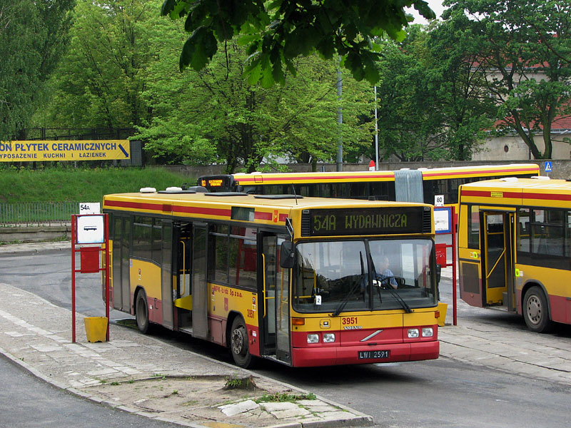 Volvo B10L MPK ��d� #3951